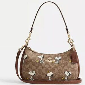 Coach Brown Snoopy Shoulder Bag